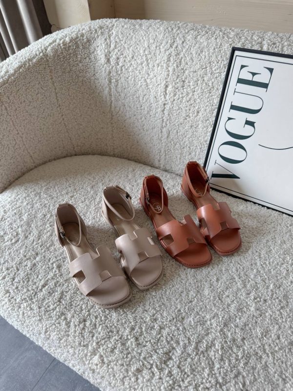 Босоніжки Camel