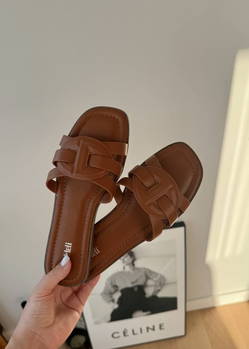 Шльопанці MeLi