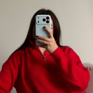 Кофтинка Realmi